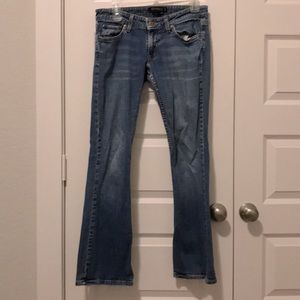 Levi’s too super low 524 jeans
